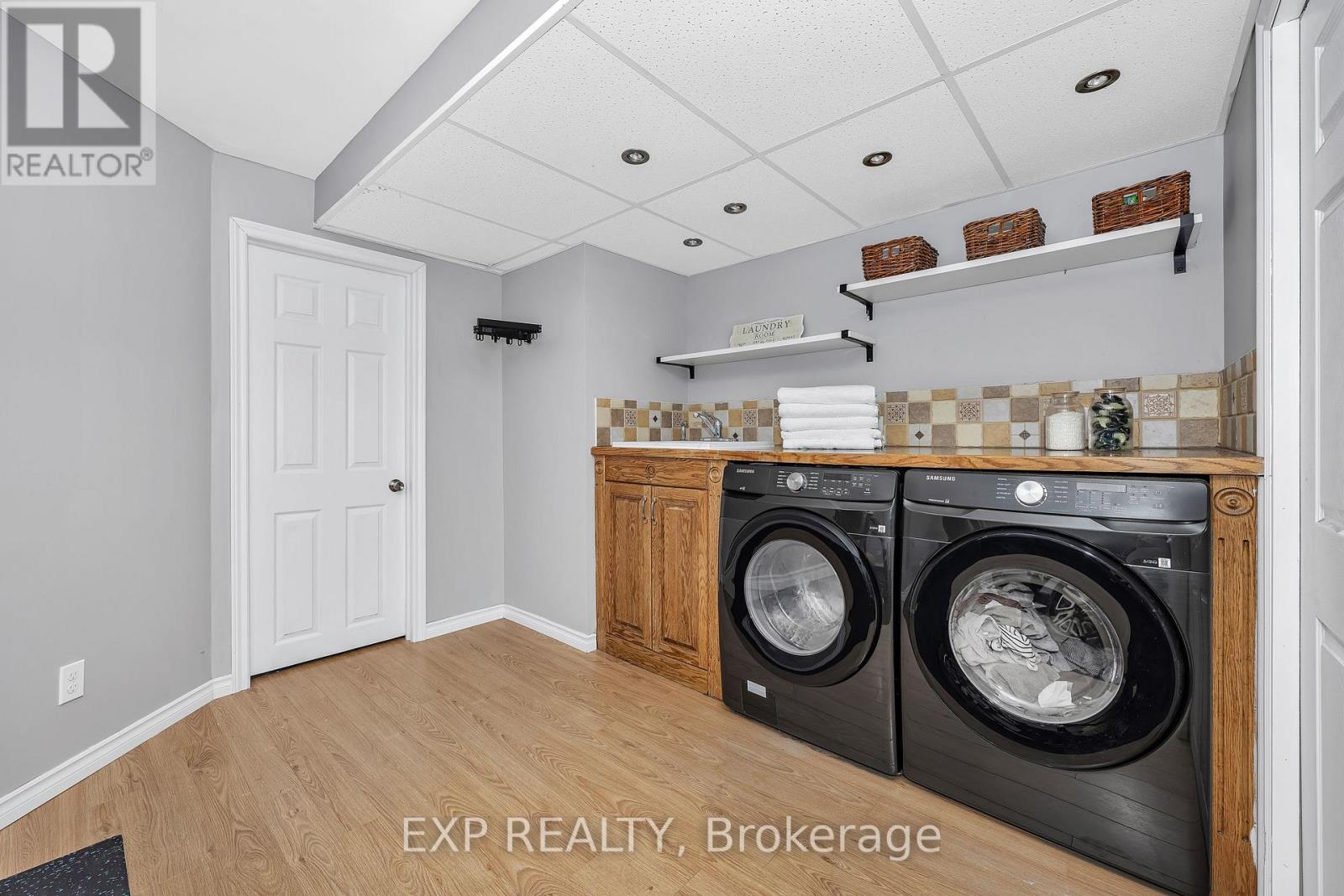 268 Eye Bright Crescent