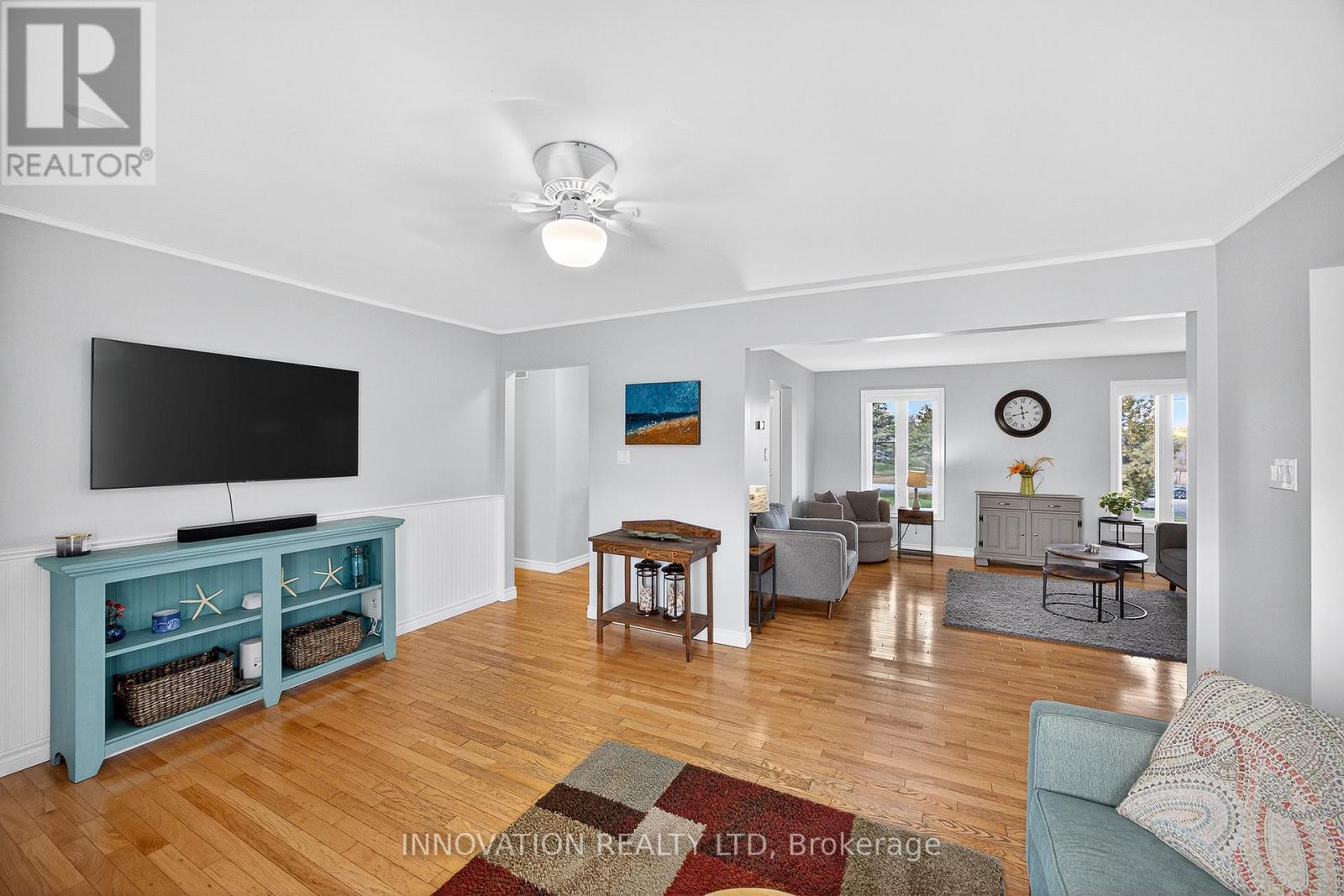 201 Greystone Crescent