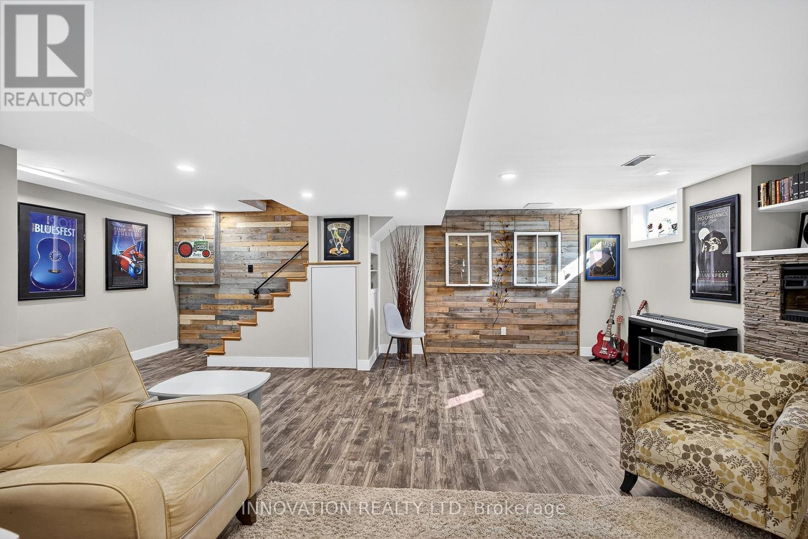 201 Greystone Crescent