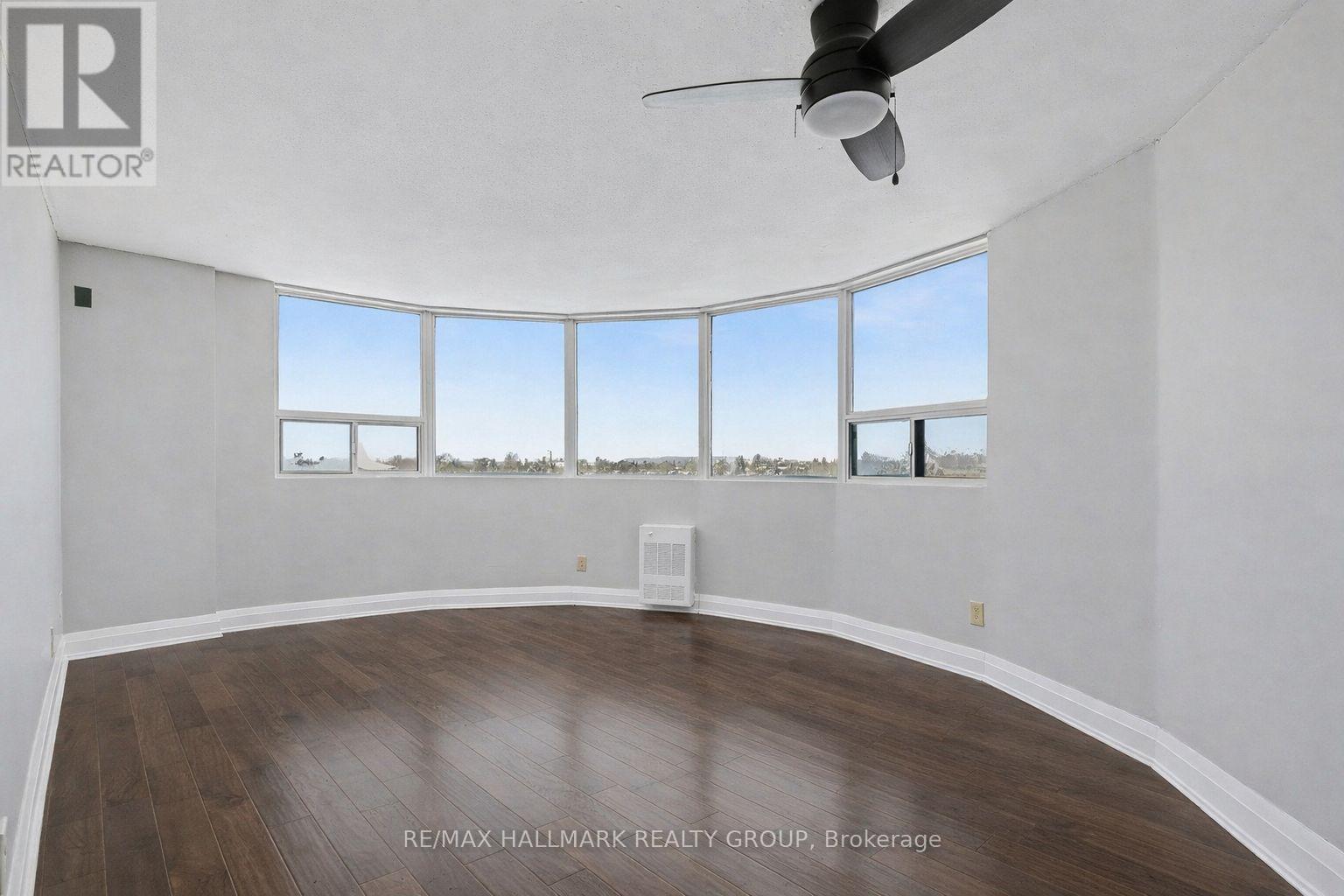 801 - 1440 Heron Road