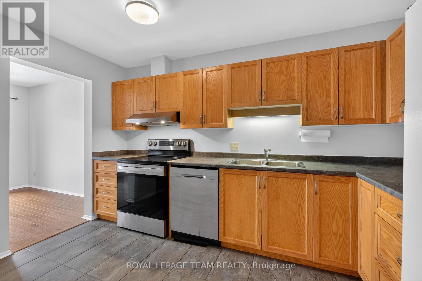 42 Oakhaven Private S