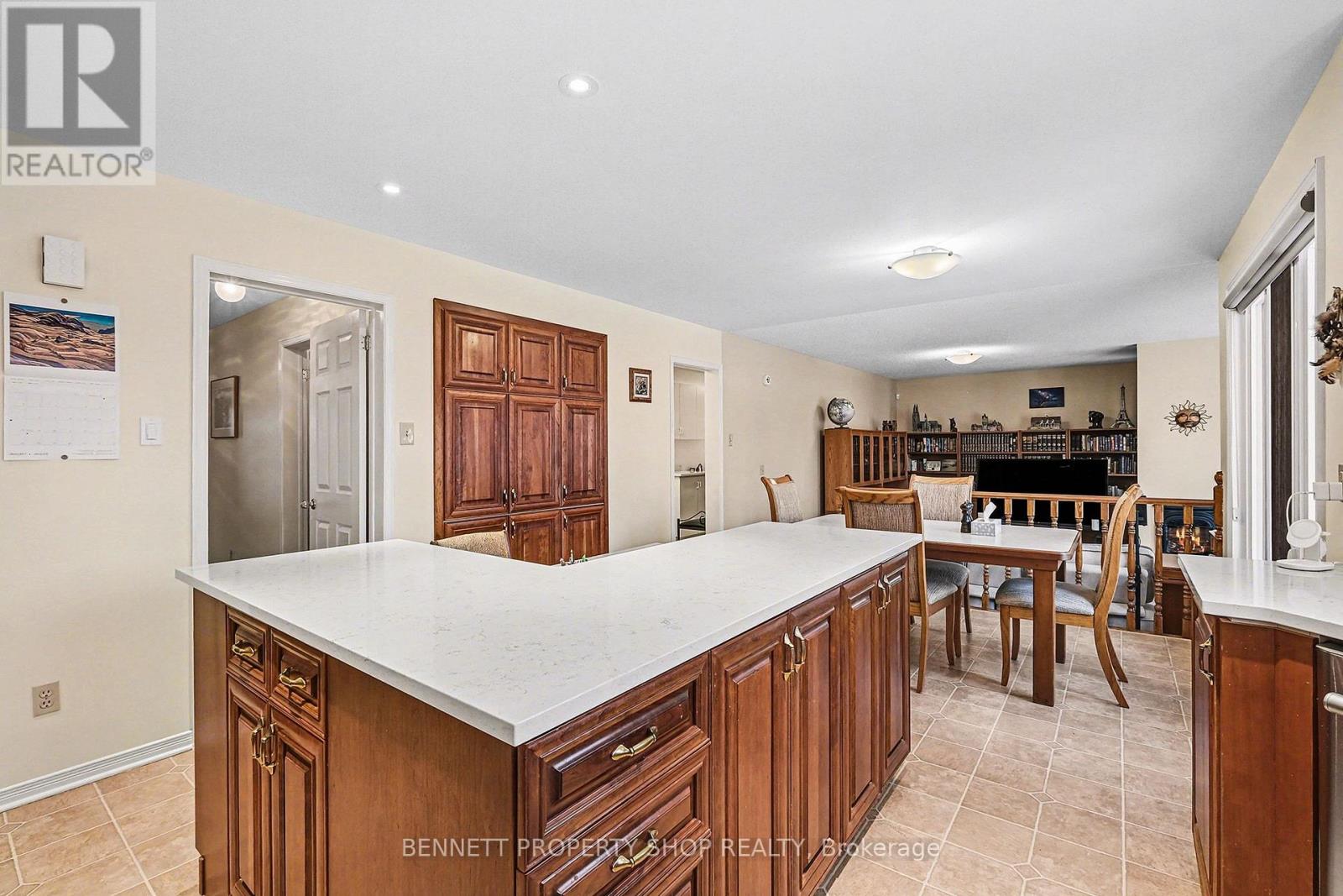 15 Brandy Creek Crescent