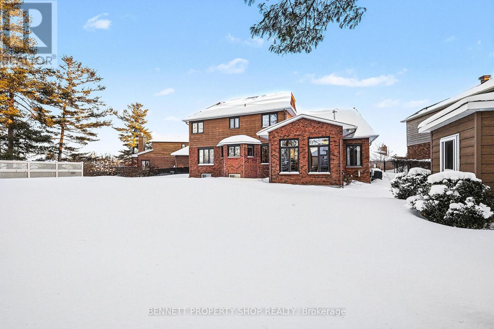 15 Brandy Creek Crescent