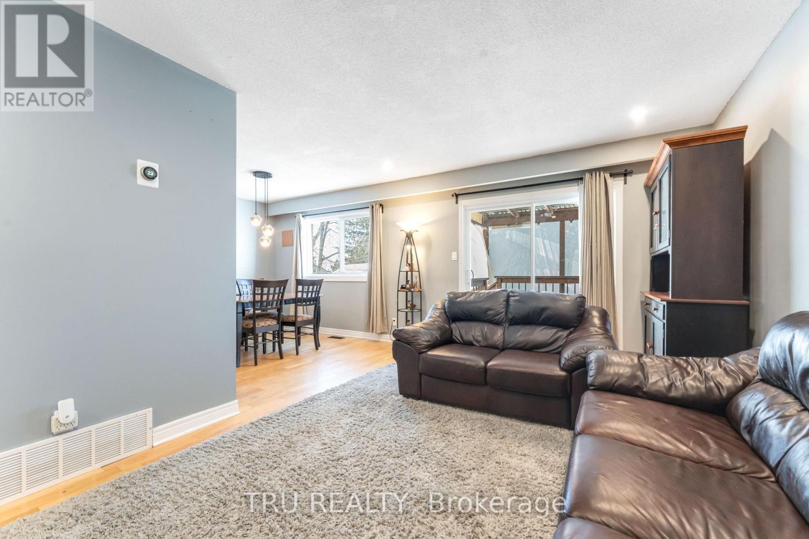 2 - 2960 Penny Drive