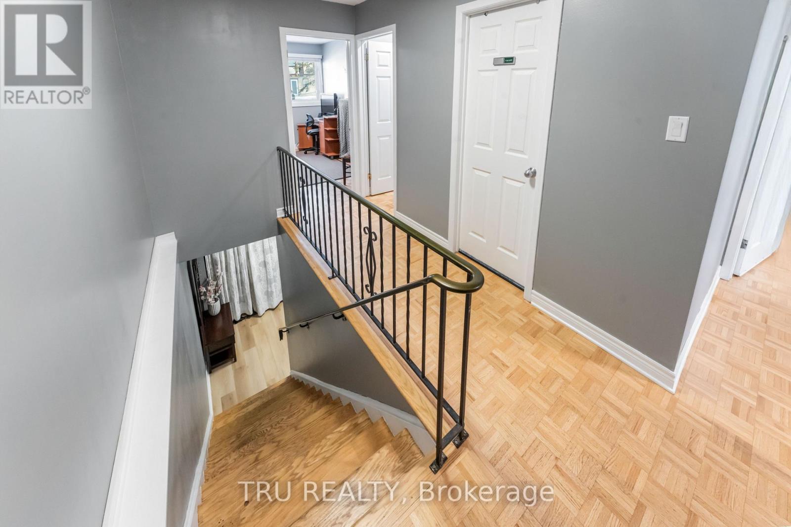 2 - 2960 Penny Drive