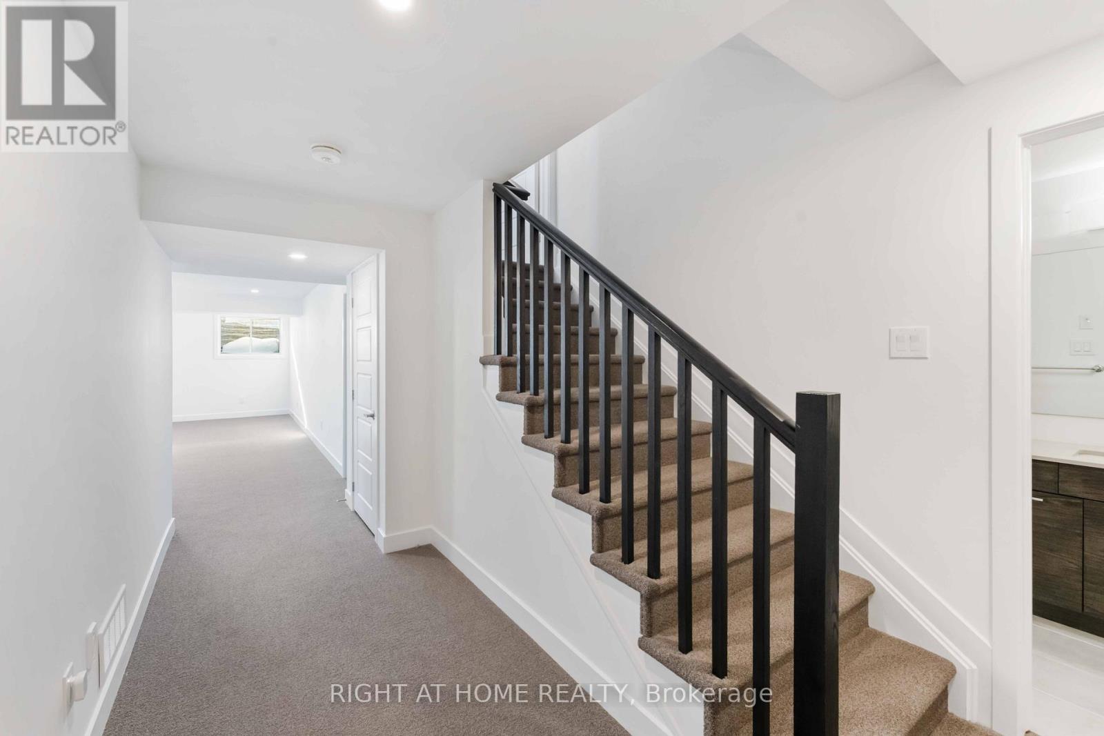 339 Shuttleworth Drive