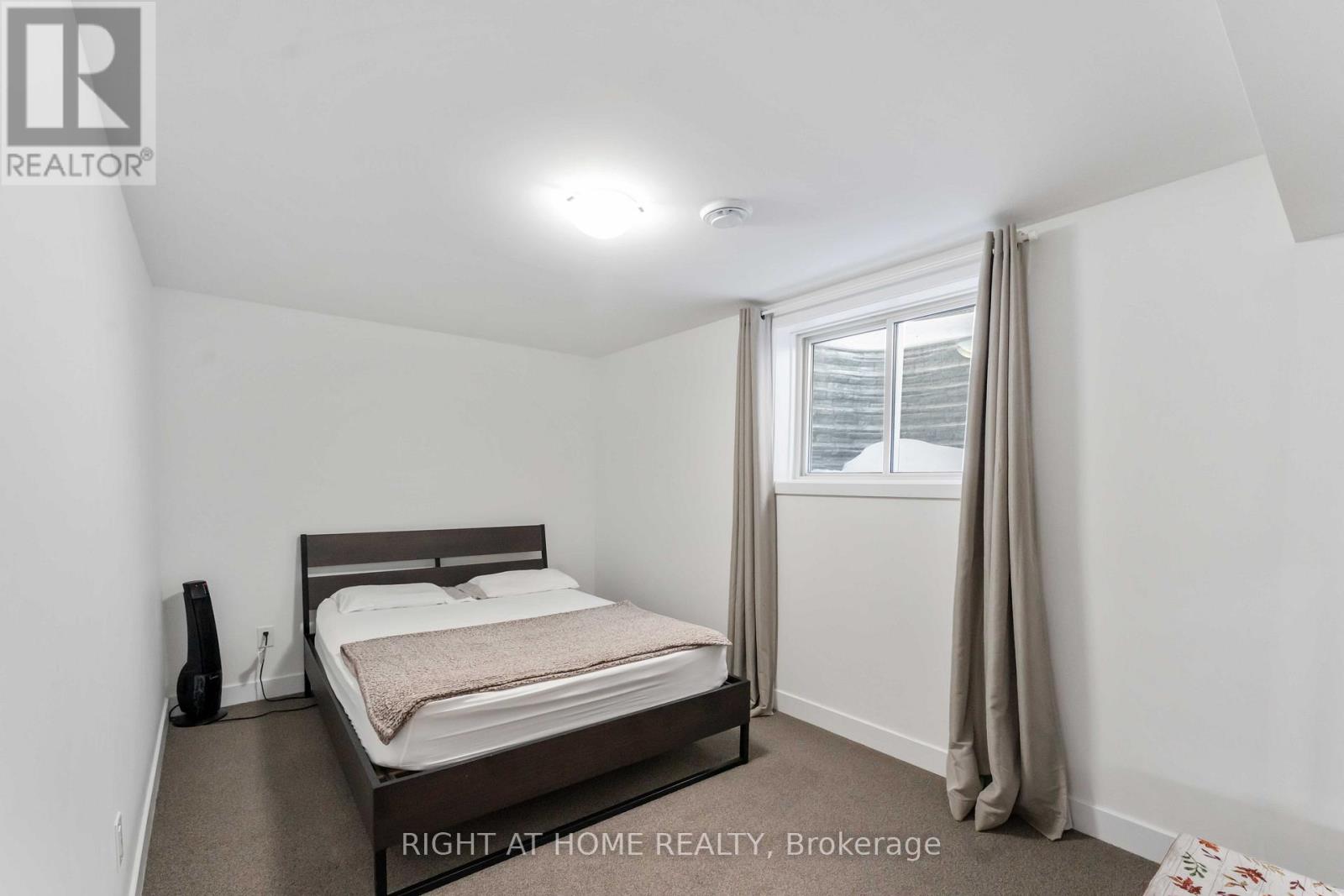 339 Shuttleworth Drive