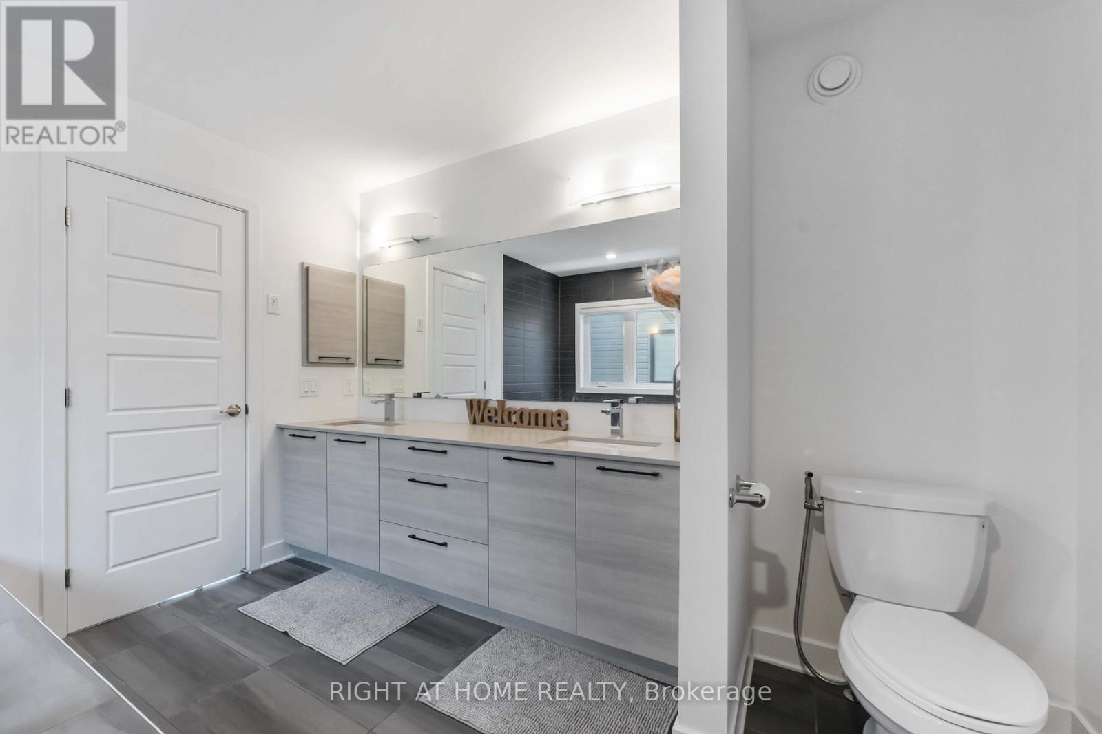 339 Shuttleworth Drive