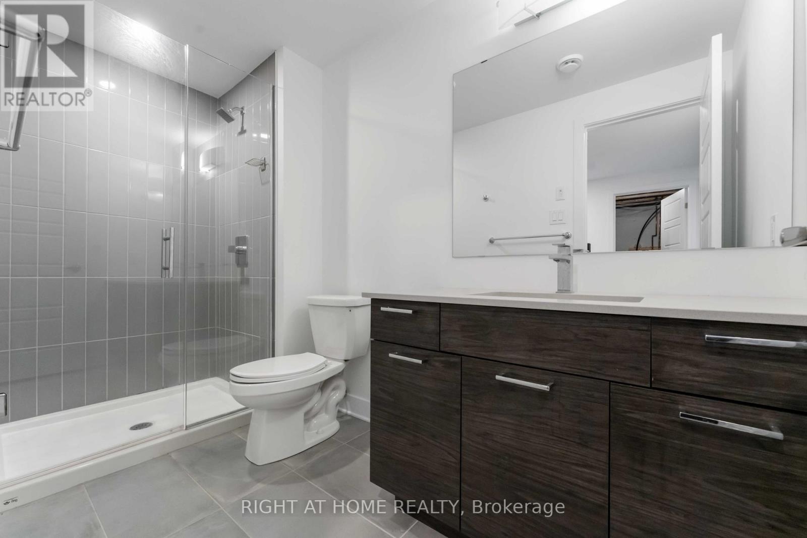 339 Shuttleworth Drive