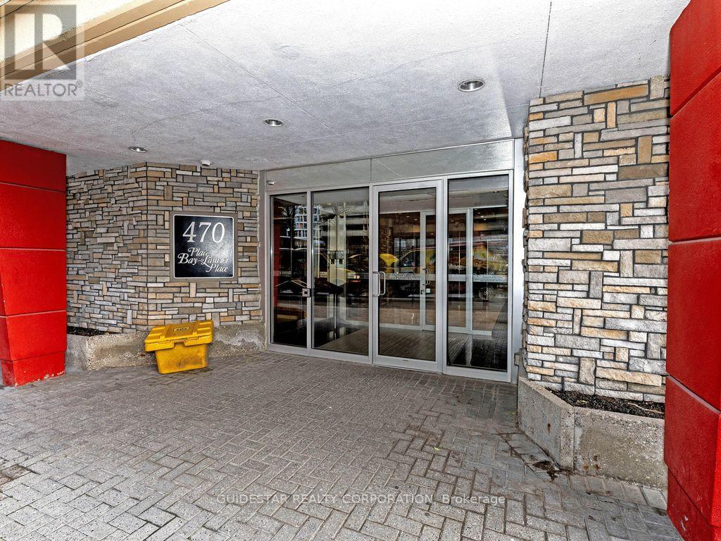 2107 - 470 Laurier Avenue W