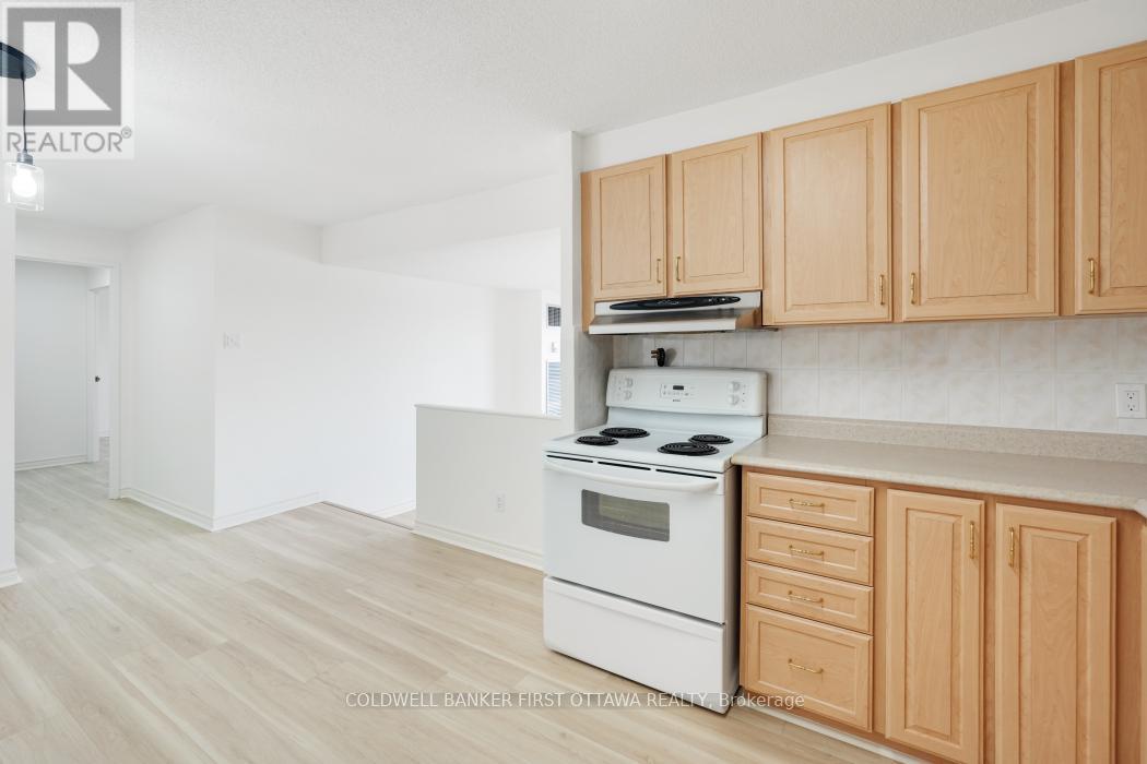 1107 - 1100 Ambleside Drive