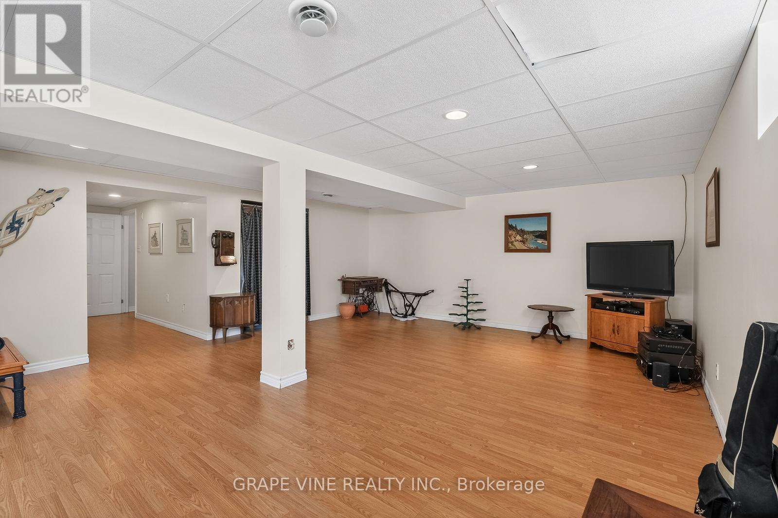 130 Springcreek Crescent