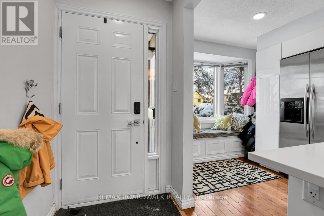 3 - 104 Cheltenham Private