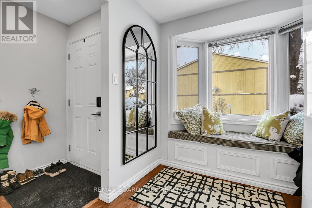 3 - 104 Cheltenham Private