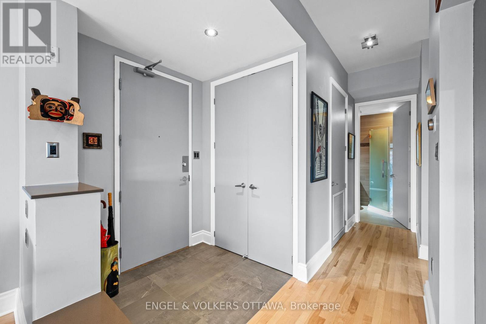 703 - 374 Cooper Street