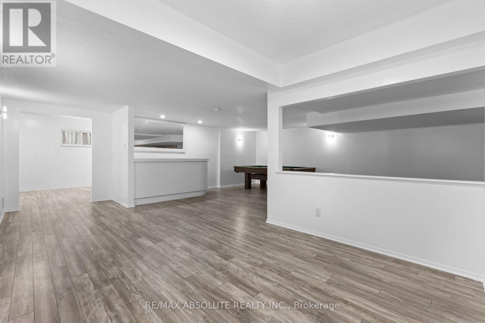 1444 Normandy Crescent