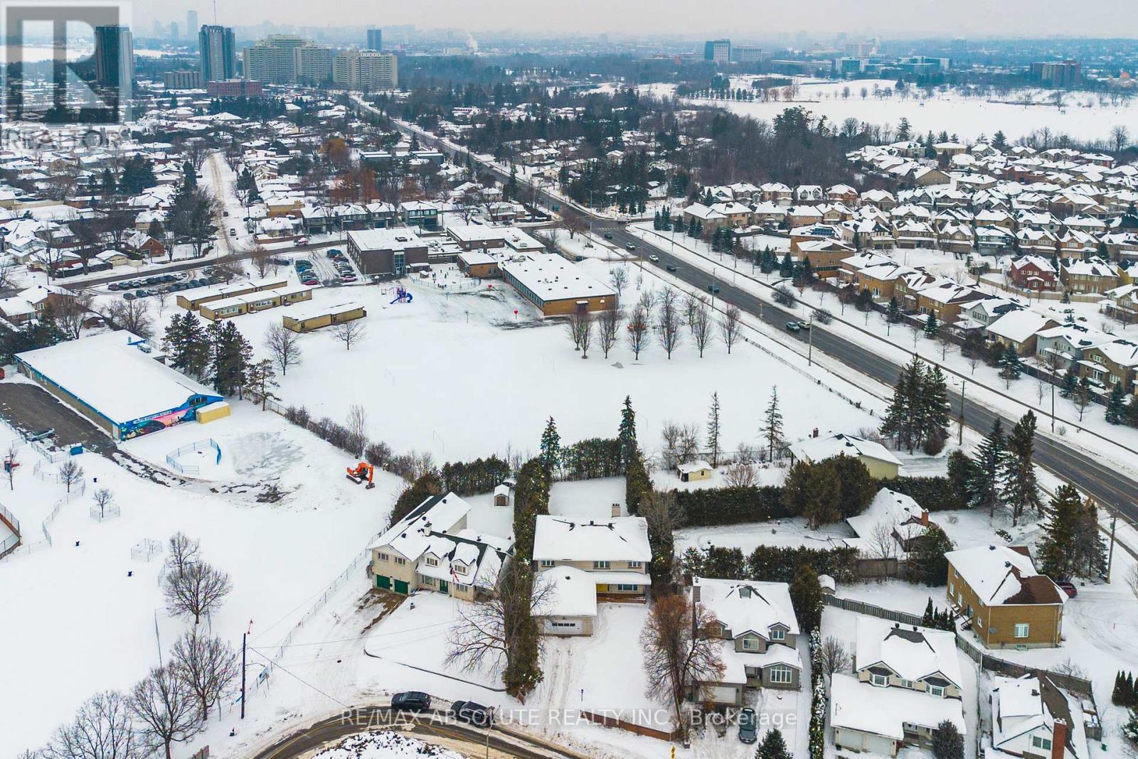 1444 Normandy Crescent