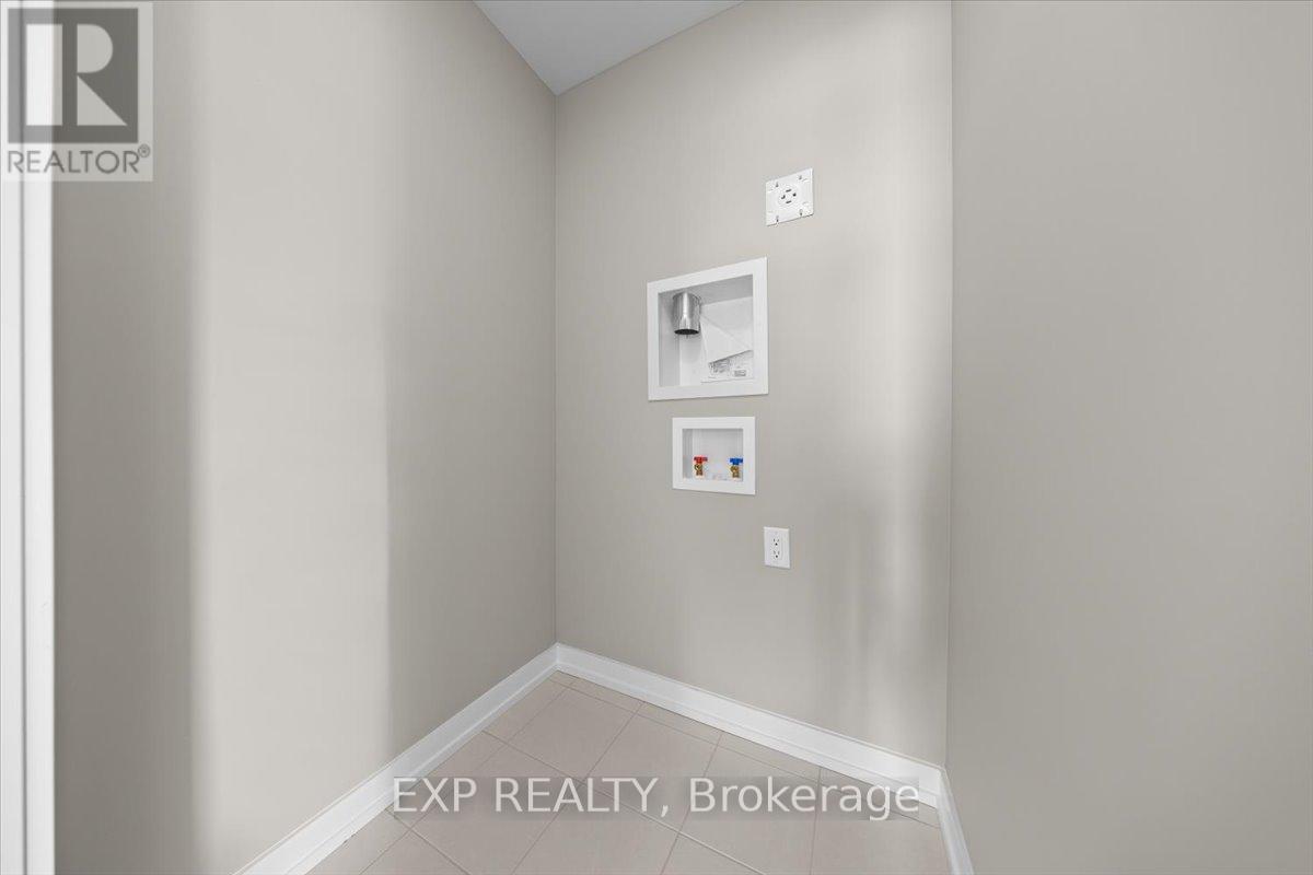 Lot 1549 Tobiano Private