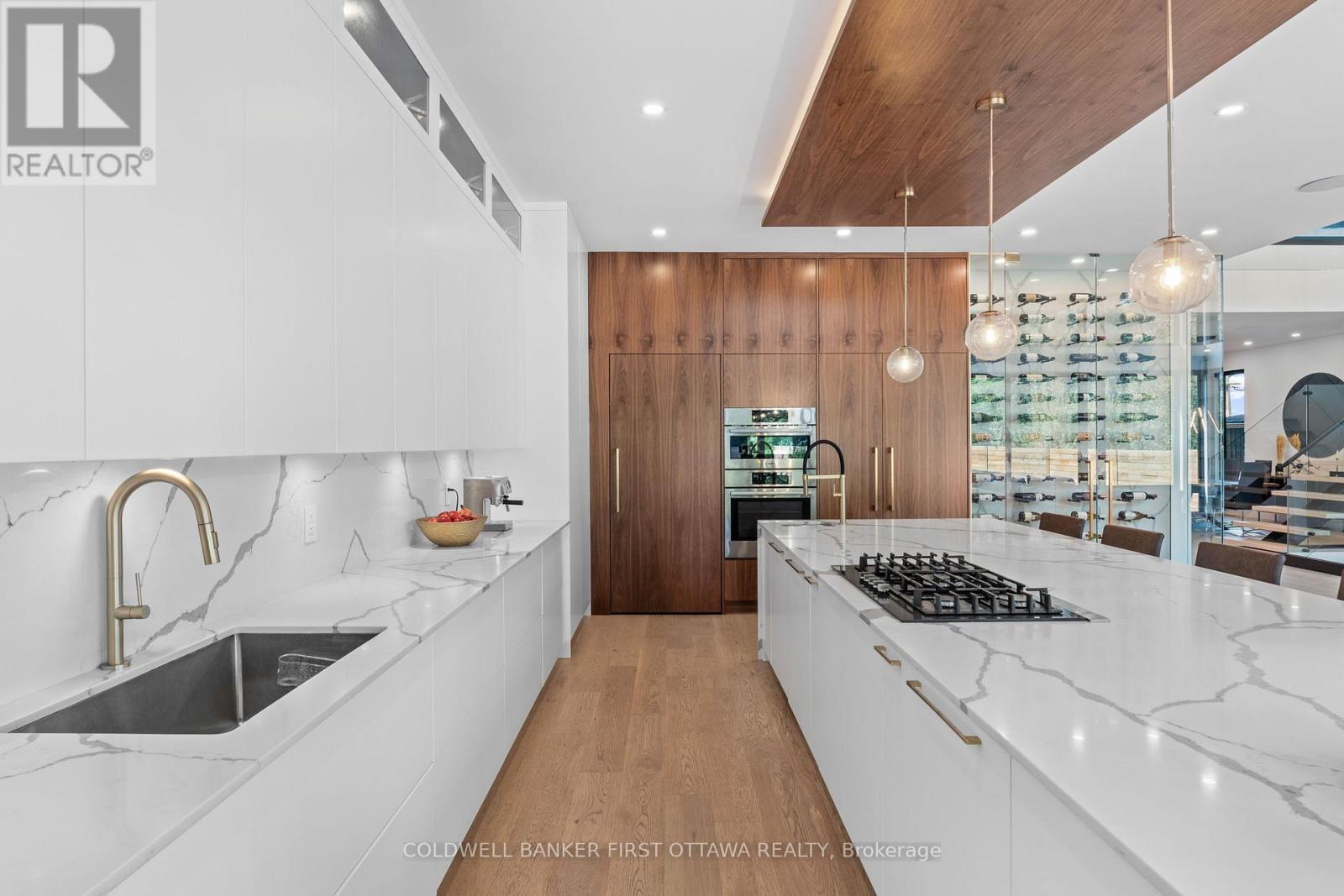 1124 Normandy Crescent