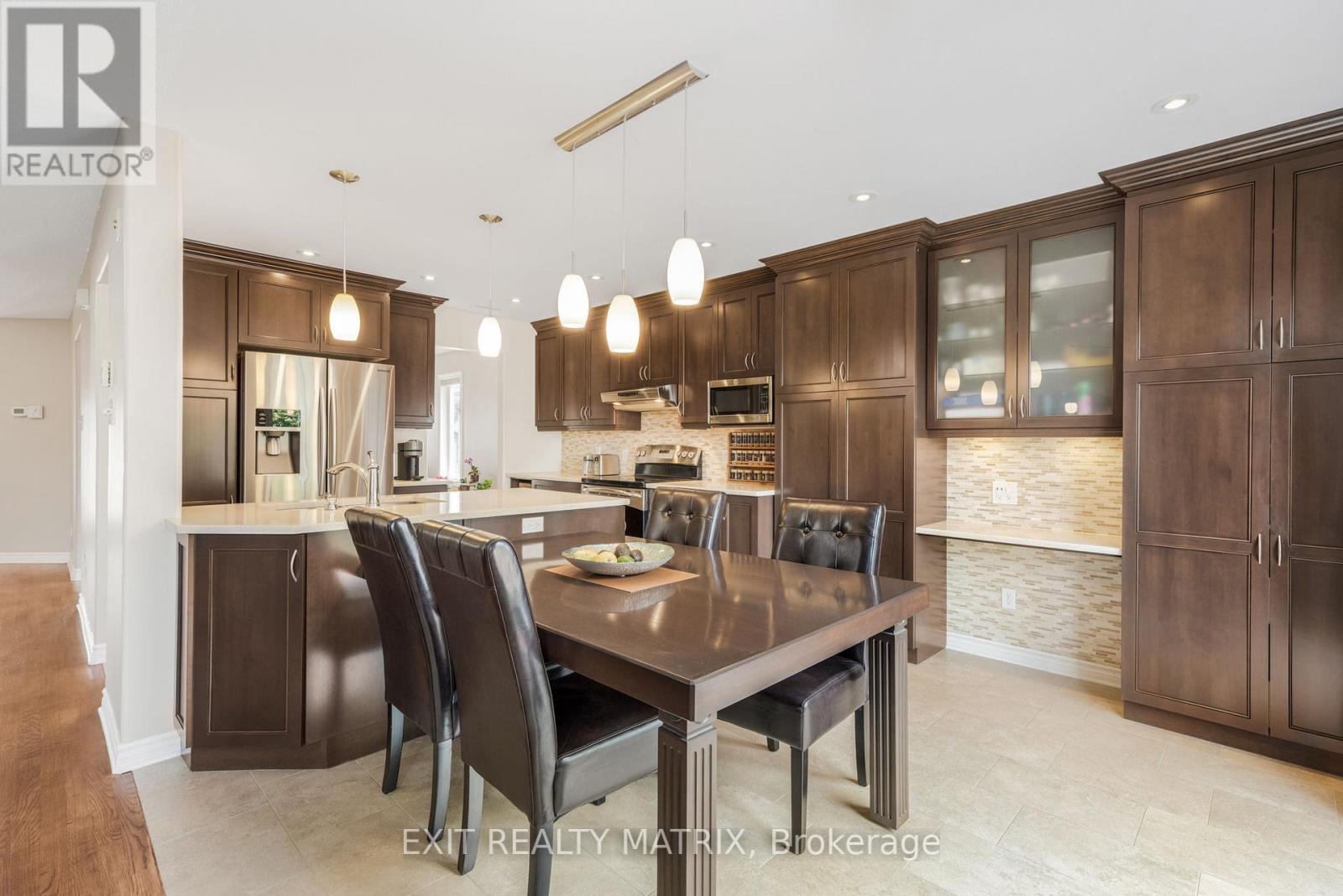 16 La Citadelle Street