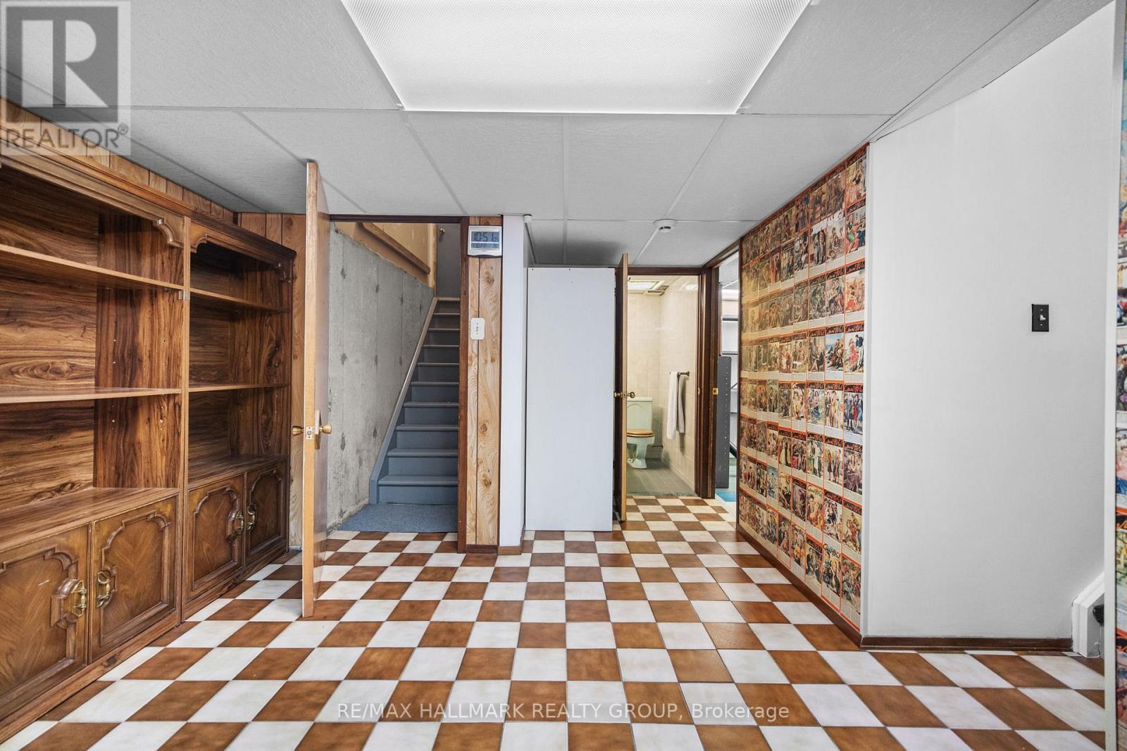 944 Greenbriar Avenue