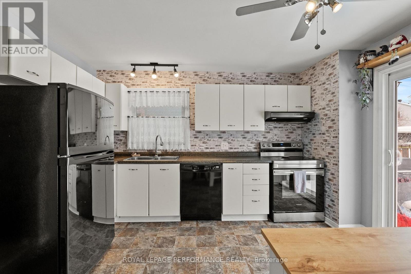 690 Princess Louise Drive