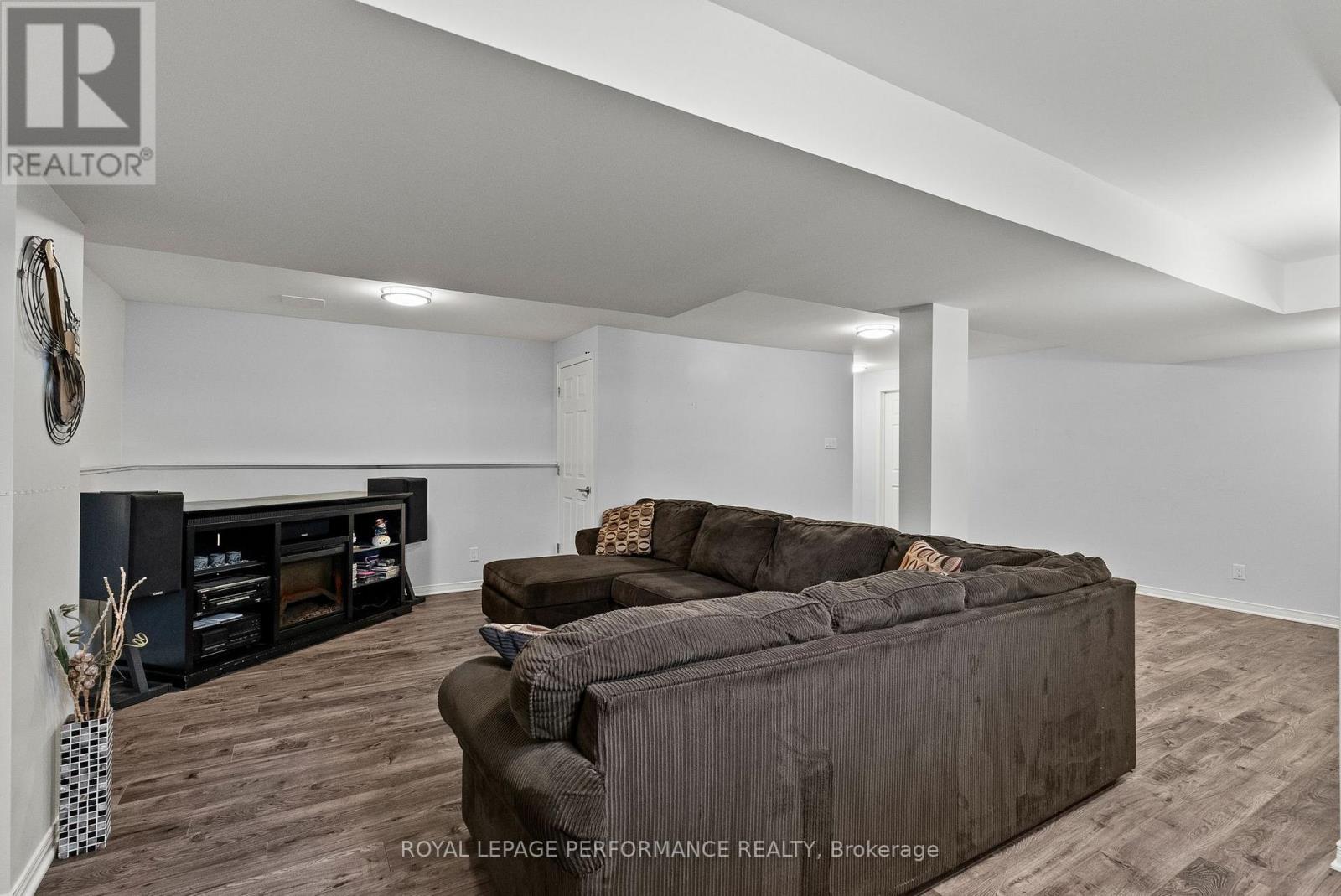 690 Princess Louise Drive