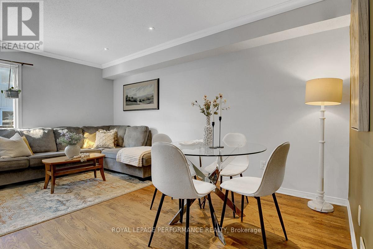 95 Manhattan Crescent