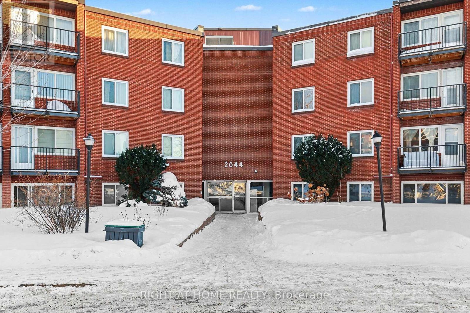 305b - 2044 Arrowsmith Drive