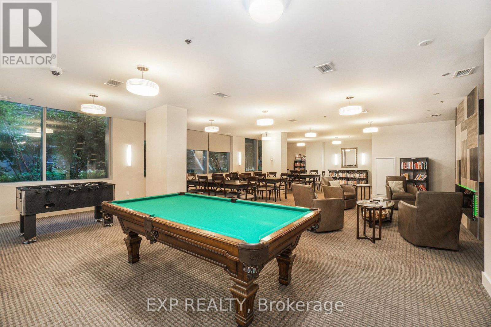 410 - 108 Richmond Road