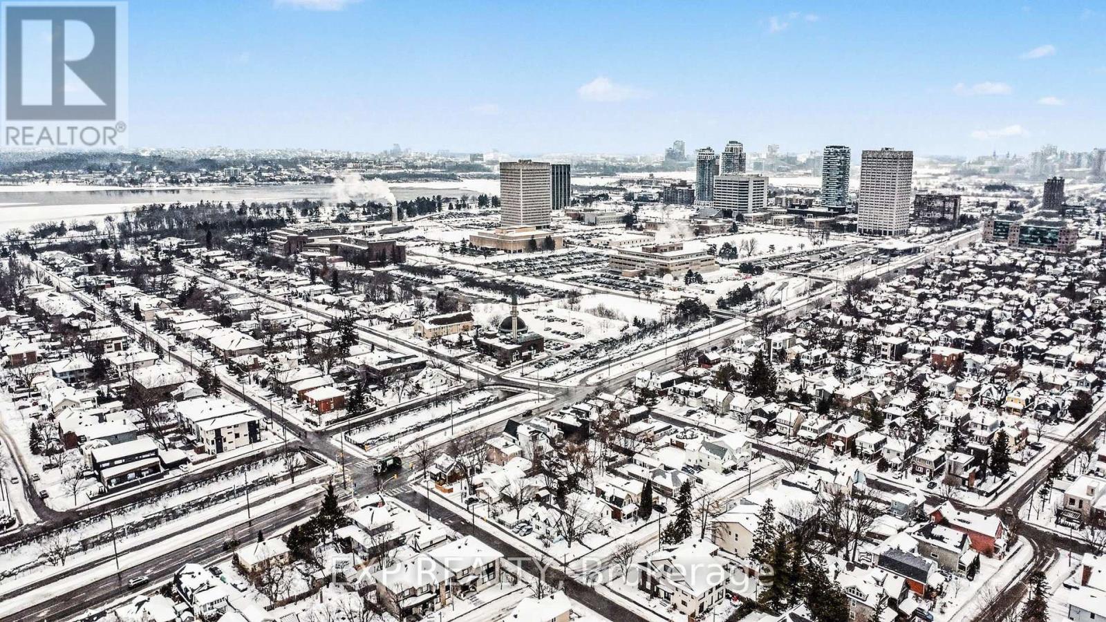 410 - 108 Richmond Road