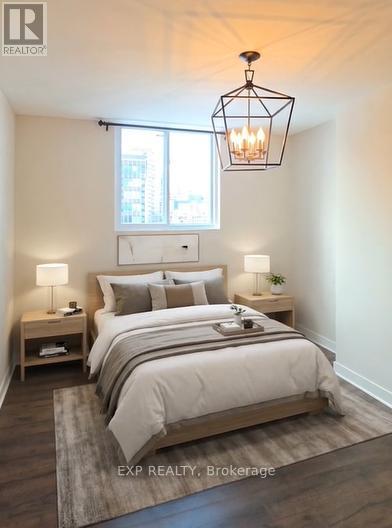 801 - 154 Nelson Street