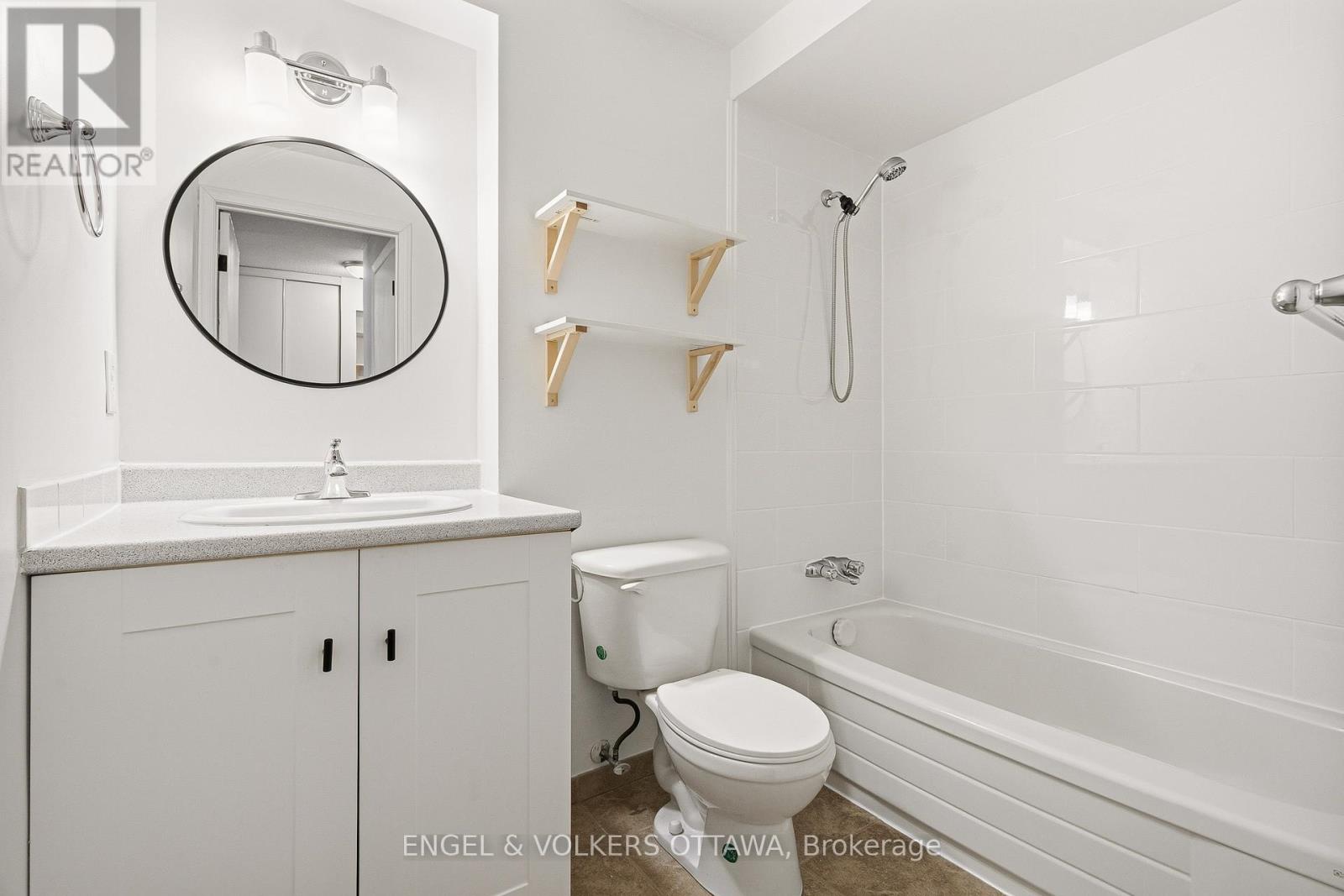 201 - 6376 Bilberry Drive