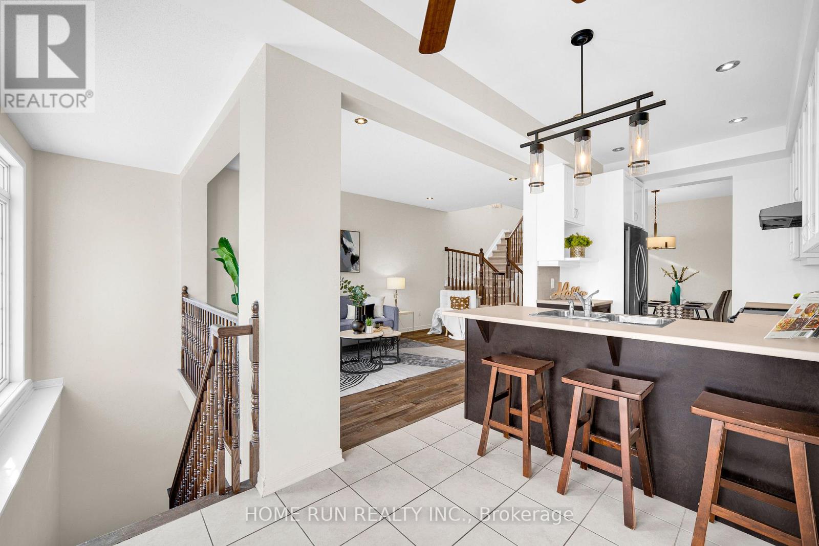 636 Pamplona Private