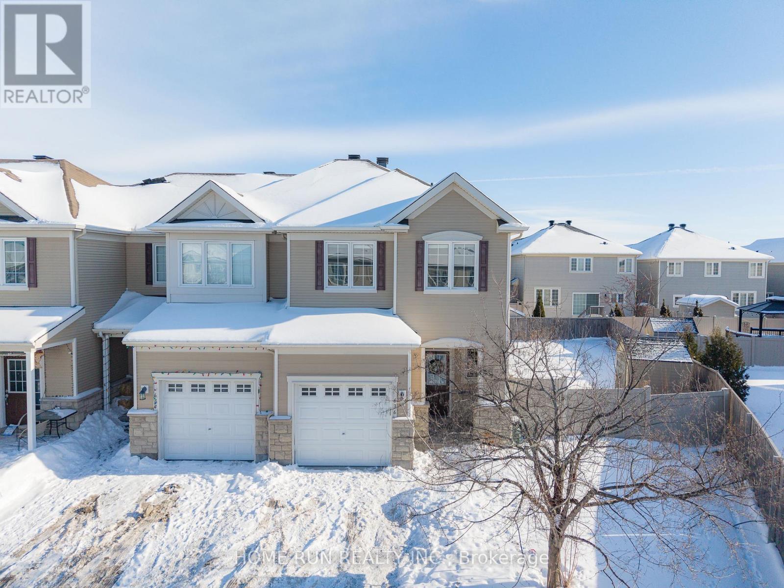 636 Pamplona Private