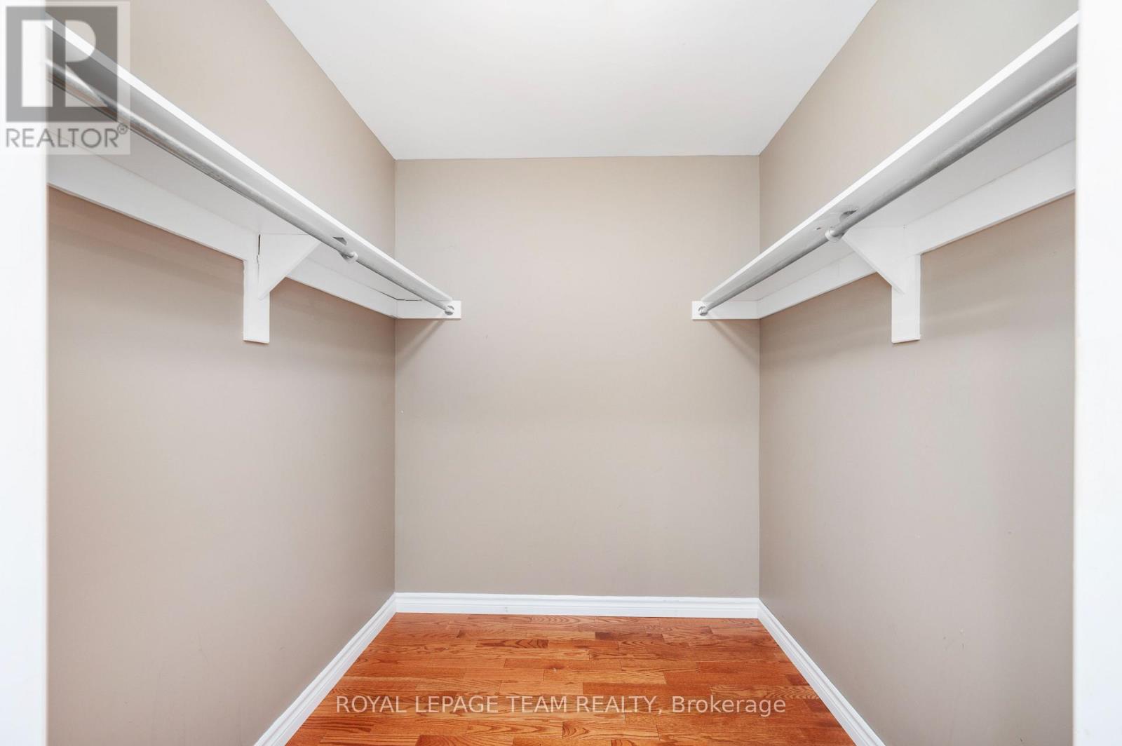 1704 - 200 Rideau Street