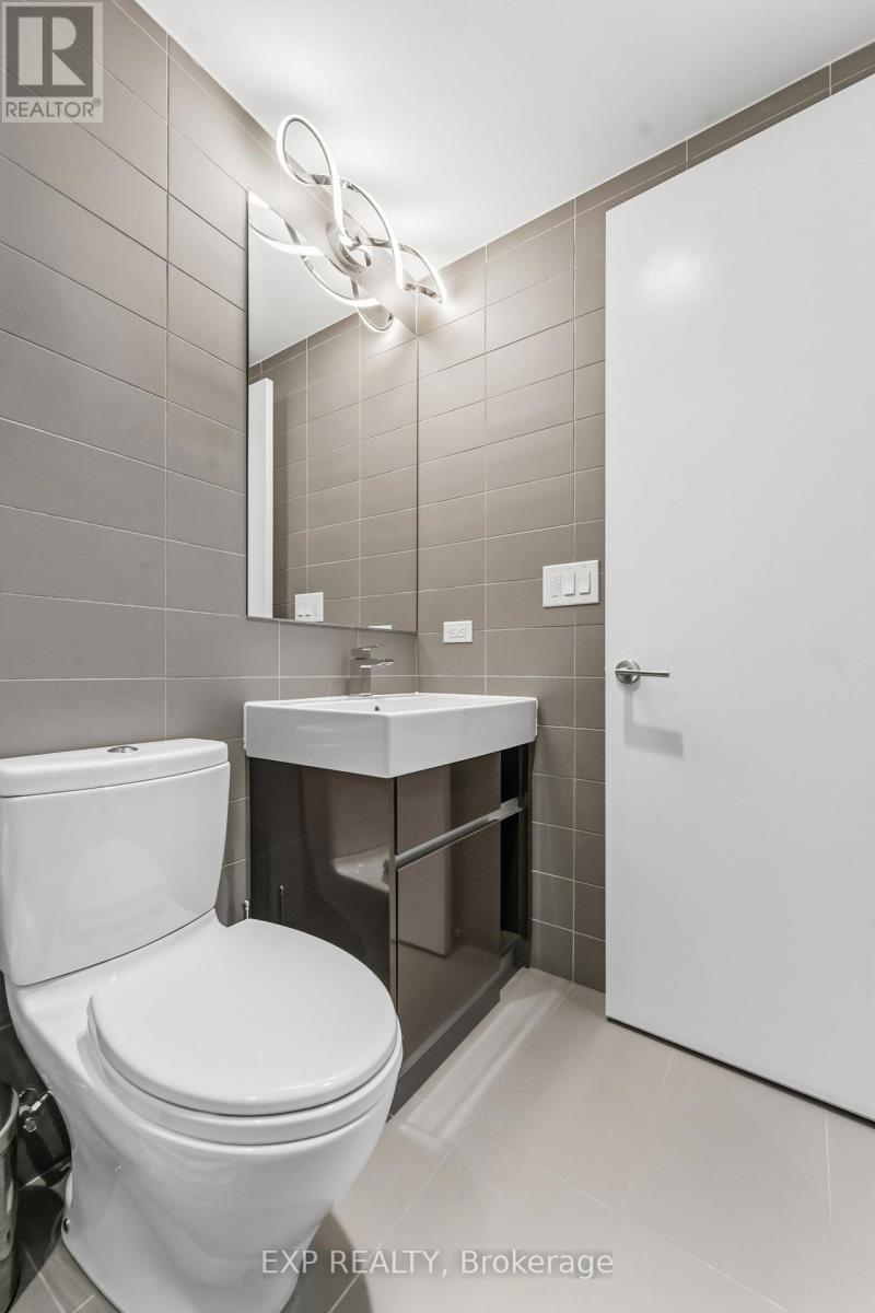 2102 - 199 Slater Street