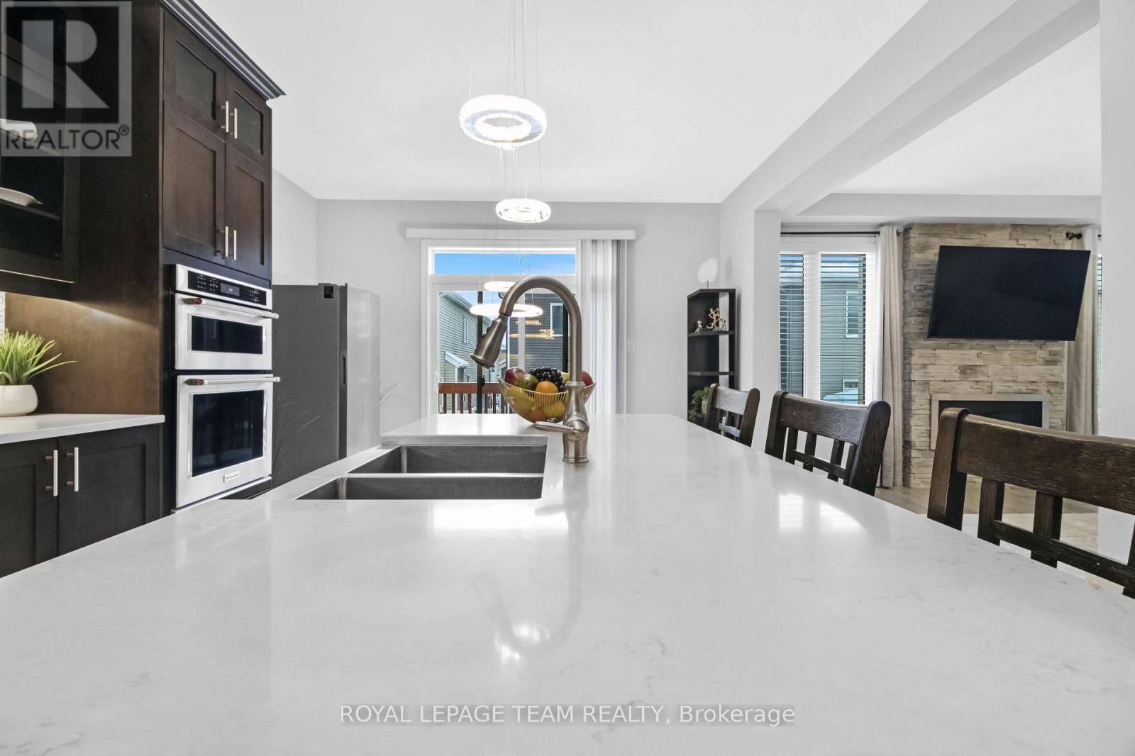 405 Aphelion Crescent