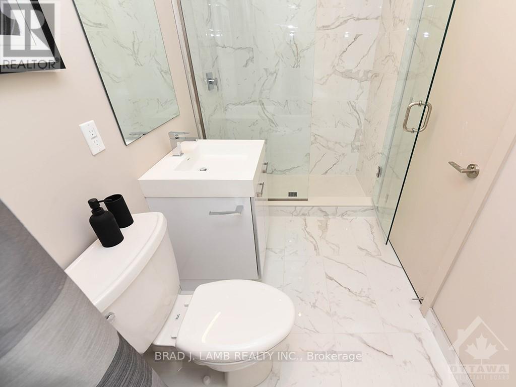 314 - 203 Catherine Street