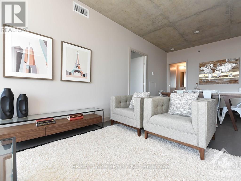 209 - 203 Catherine Street