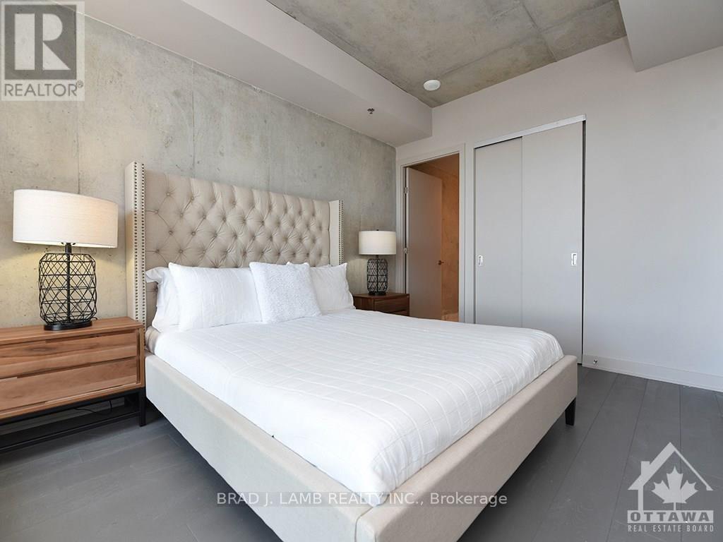 209 - 203 Catherine Street