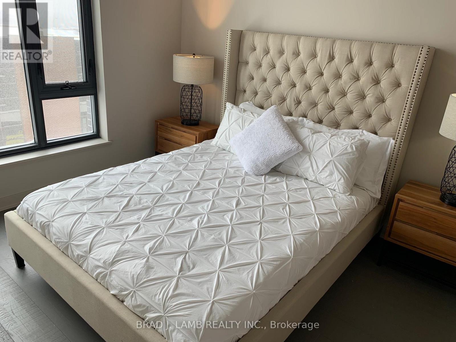 603 - 203 Catherine Street