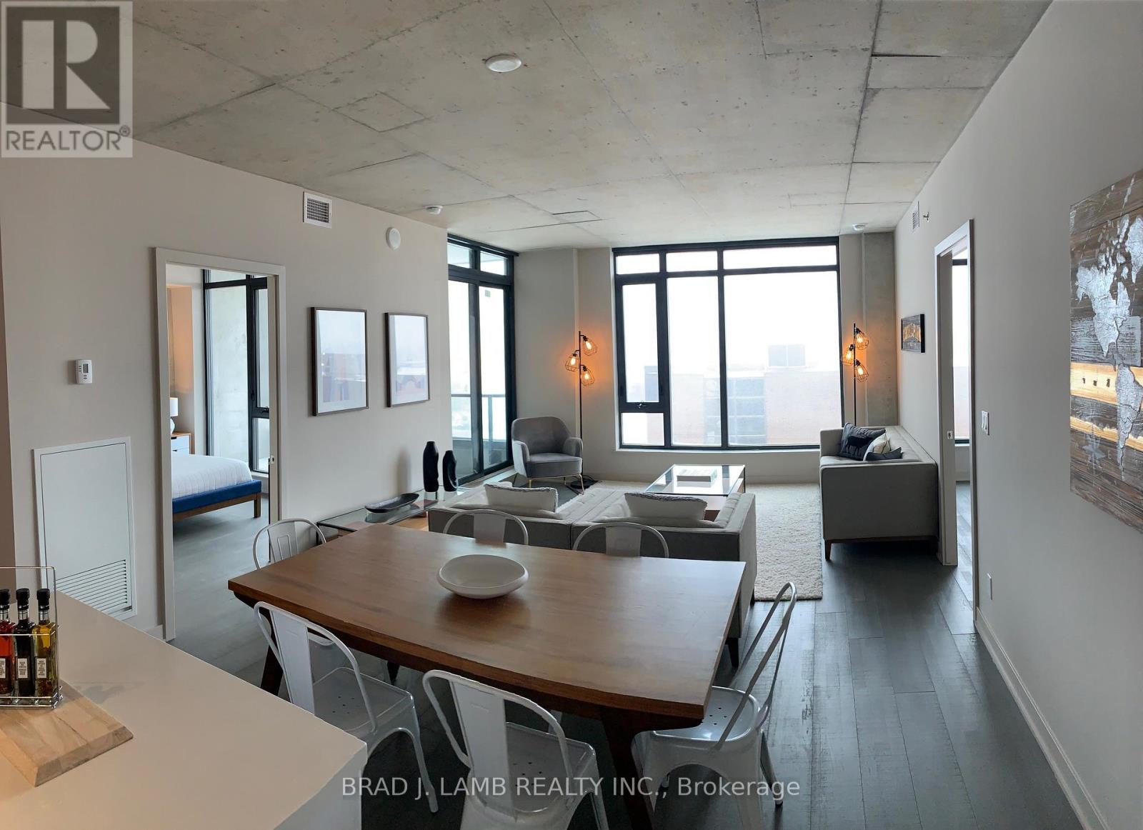 603 - 203 Catherine Street