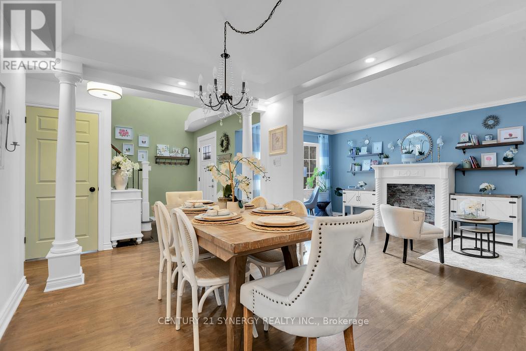 25 Waterton Crescent