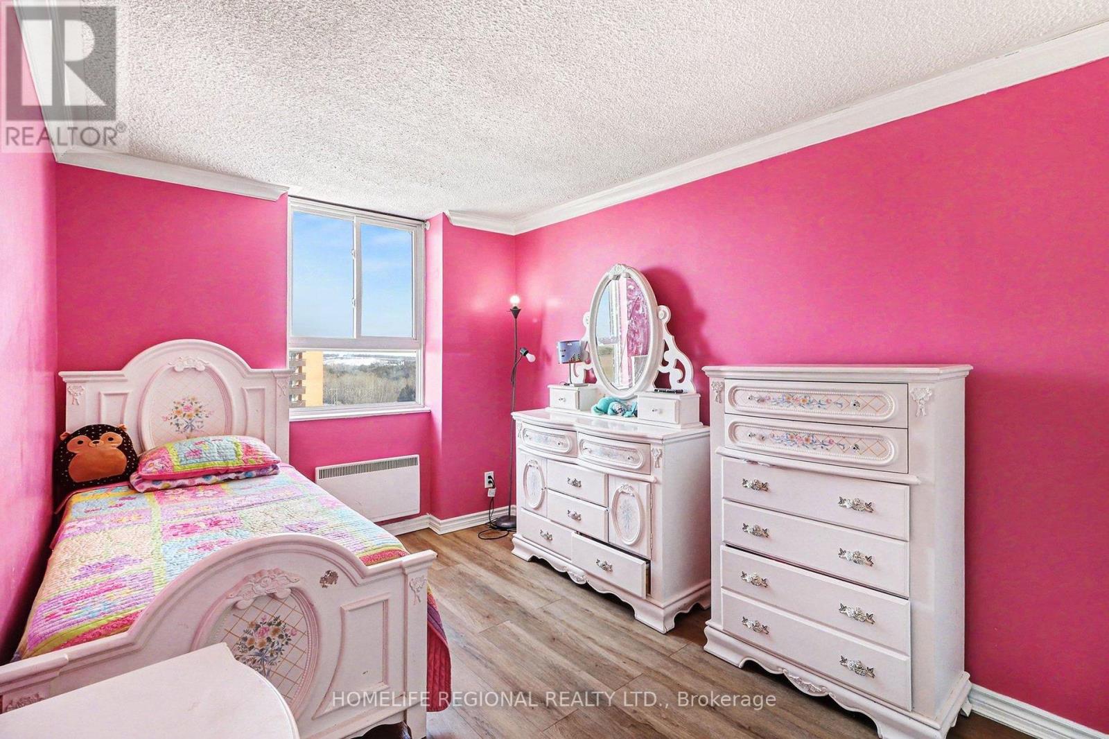 1403 - 2000 Jasmine Crescent