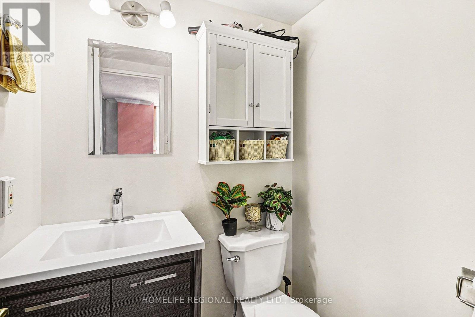 1403 - 2000 Jasmine Crescent