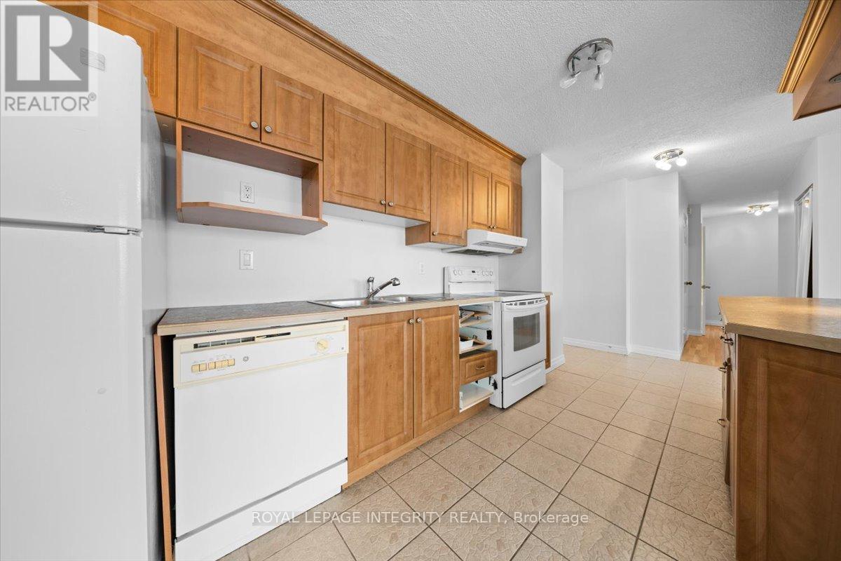 703 - 1190 Richmond Road