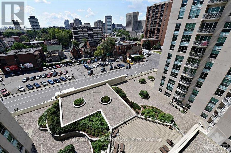 1012 - 234 Rideau Street