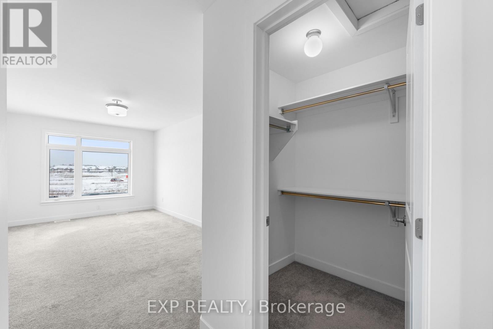 27 Moosonee Crescent