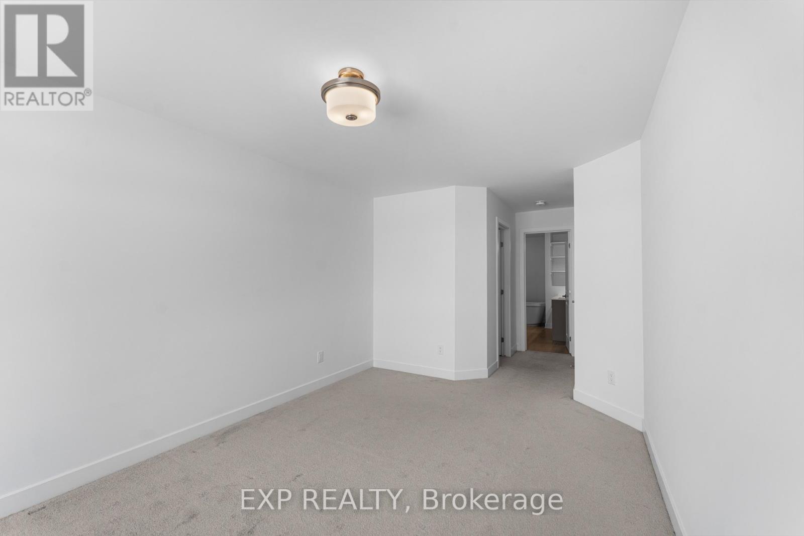 27 Moosonee Crescent